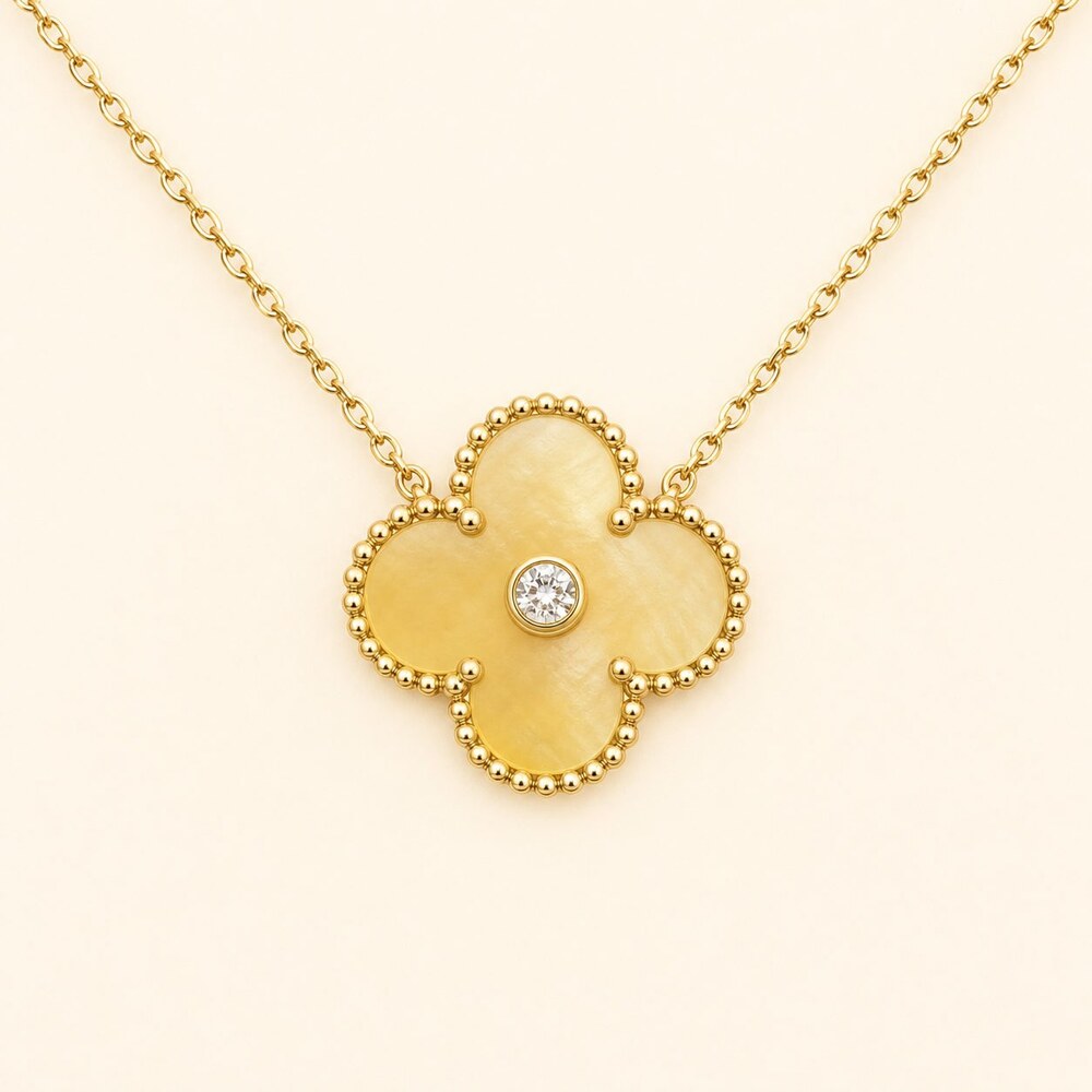 Van Cleef & Arpels Elegant Signature Necklace Style 6 | New with Box - Picture 2 of 9
